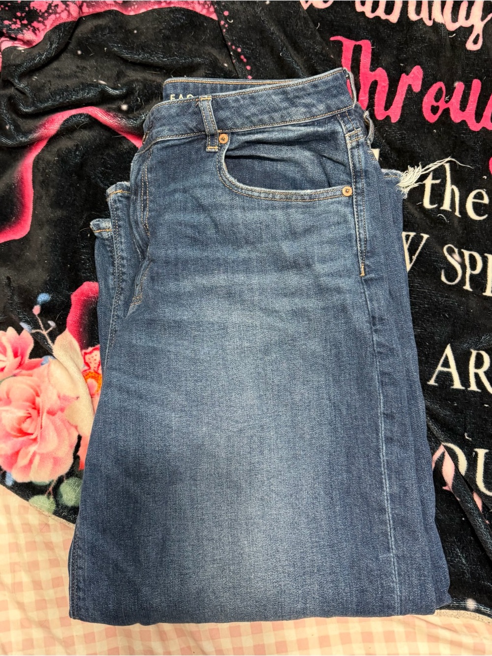 Women's Classic Midwash Blue Jeans